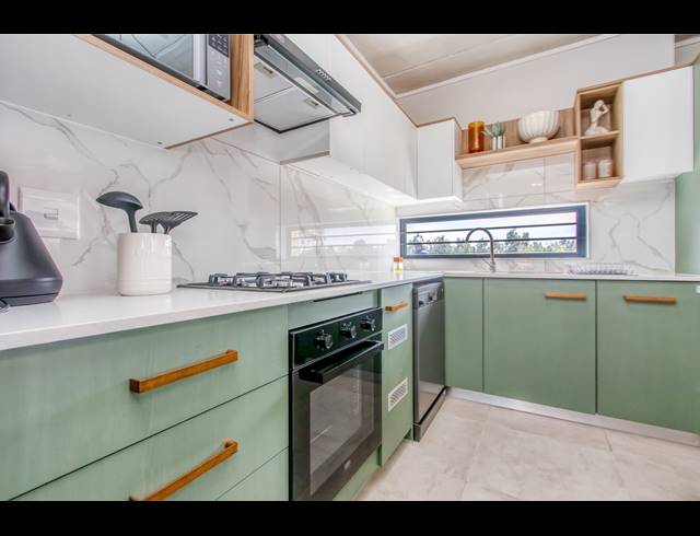 3 BEDROOM CLUSTER FOR SALE IN ALBERTSDAL
